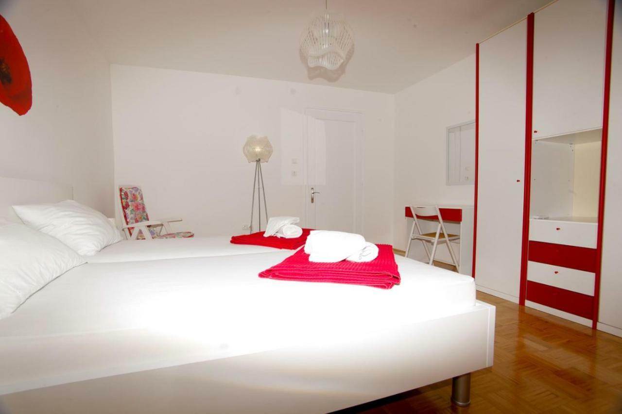 Apartments Marta Crikvenica Luaran gambar